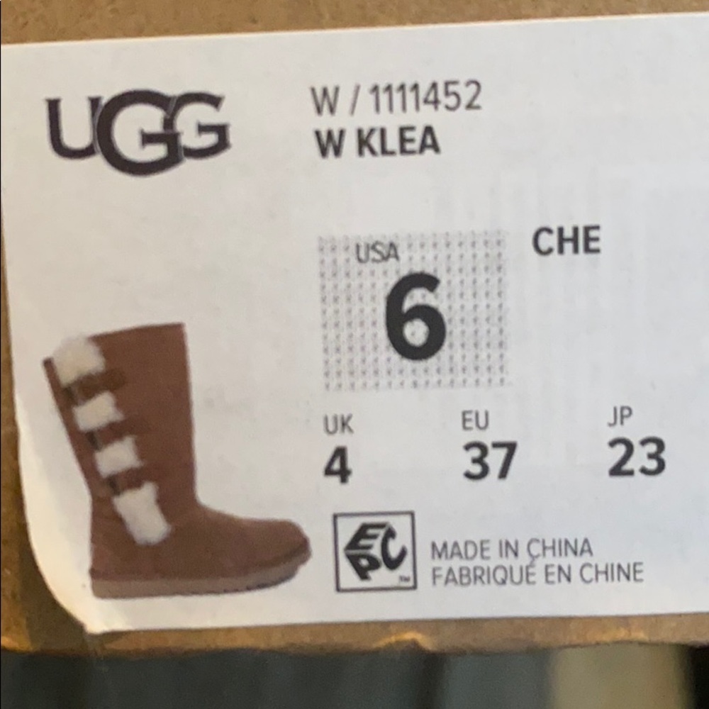 Ugg Boots - image 3
